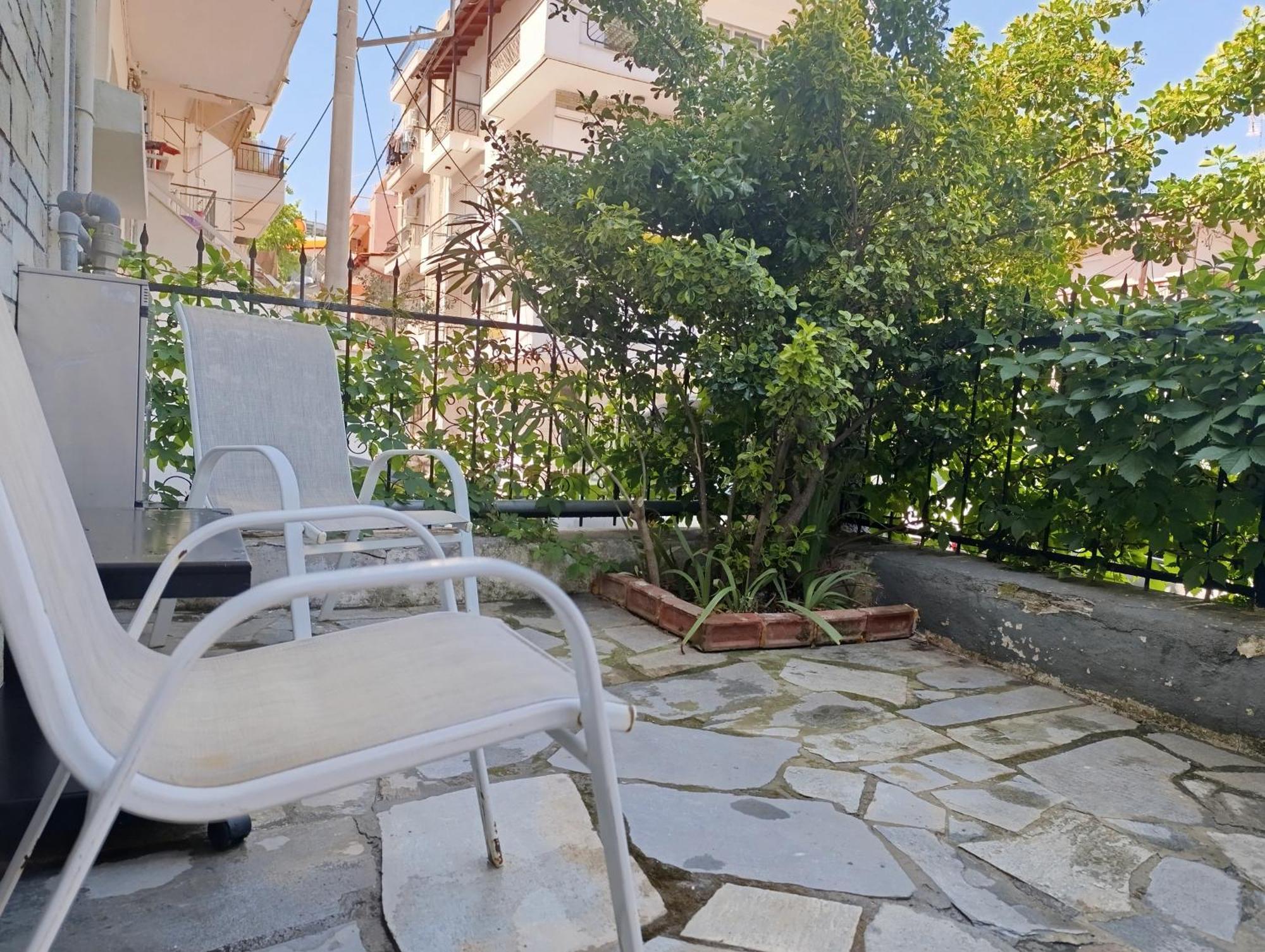 Isalos - Explore Center By Foot - Close To Helexpo, & Hospital Appartement